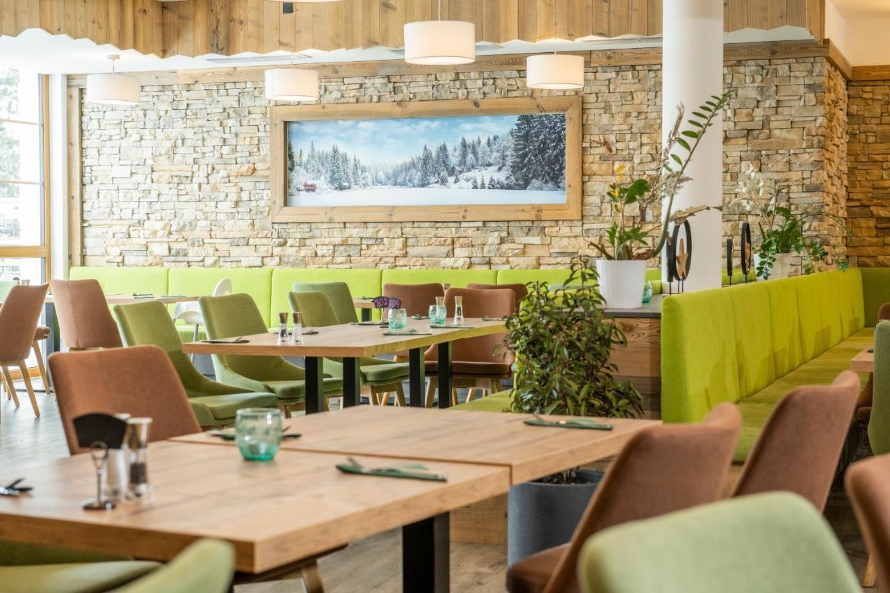 Golden Lodges Alpendorf Санкт Йохан им Понгау Екстериор снимка