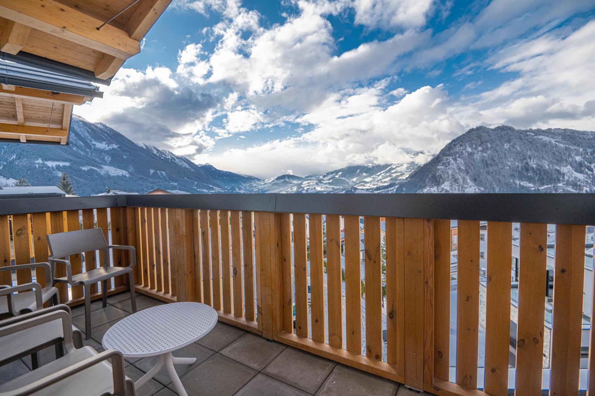 Golden Lodges Alpendorf Санкт Йохан им Понгау Екстериор снимка